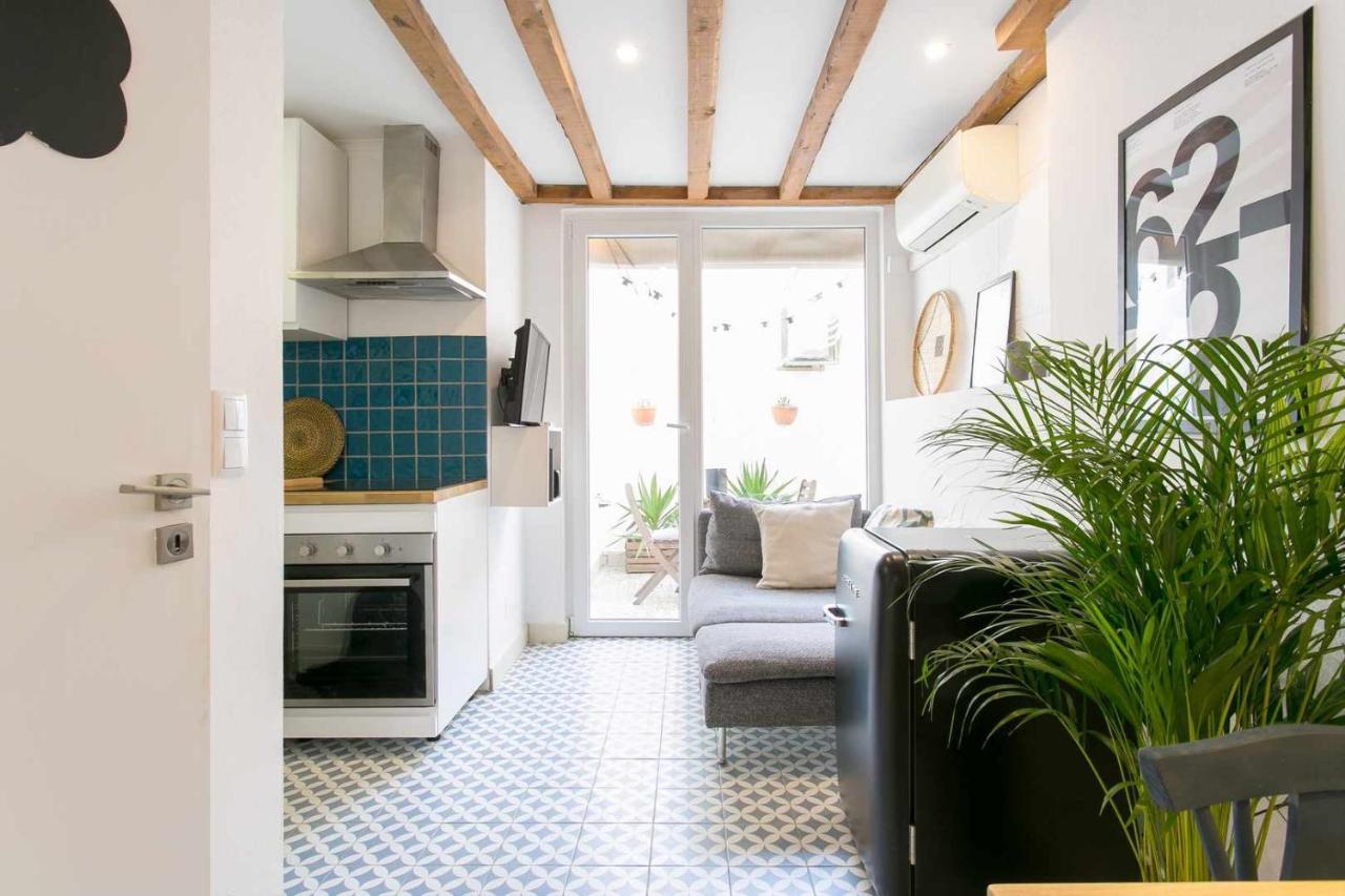 Trendy Lisbon Home With Terrace Lx Factory Exterior photo